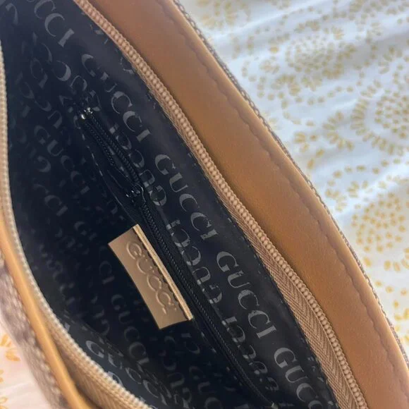 Vintage Gucci Monogram Shoulder Bag - Picture 3 of 3